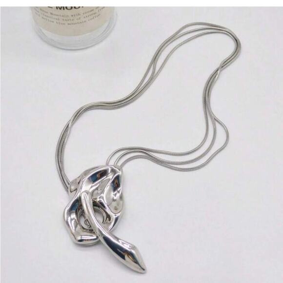Silver Geometric Handmade Creative Design Necklace Party Event - Picture 8 of 13